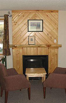 Lodge Bear Hill